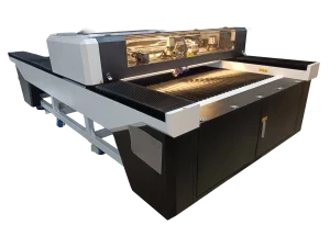 OBRAZEK PRZEDSTAWIA PLOTER CO2 WISELY MY-L1325
